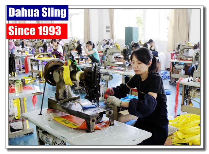 Custom Made Pipe Lifting Slings , Flat Polyester Woven Webbing Sling Acid Resistance 5
